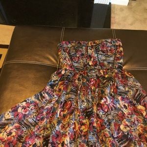 Strapless dress